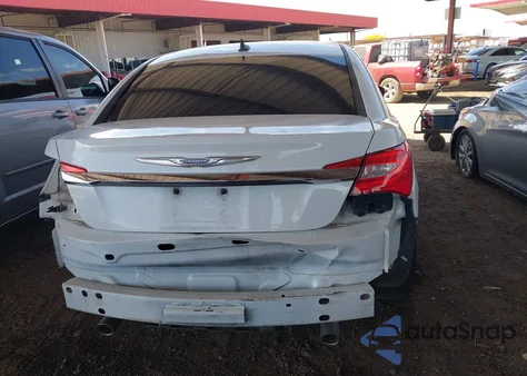 2011 Chrysler 200 Limited from USA, damaged, VIN 1C3BC2FG6BN571454